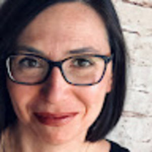 Meet your Posher, Nora